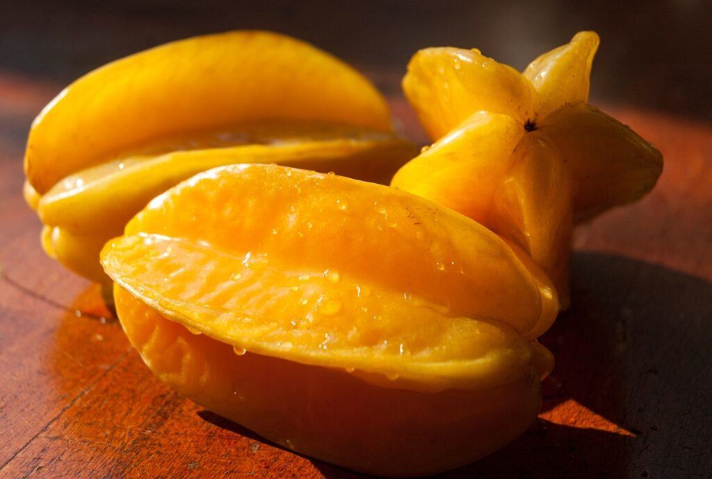 Star fruit, also known as carambola, is a unique tropical fruit that's been fascinating people all over the world. Its name comes from the star-like shape you see when you slice it, which makes it not only a tasty treat but also a beautiful addition to dishes. Native to Southeast Asia, star fruit has been grown for centuries in regions with warm climates, spreading its charm across the globe. It's believed that the fruit was first cultivated in the islands of Indonesia and Malaysia. From there, it crossed oceans and found its way to the Indian subcontinent, and eventually, to the Caribbean and parts of South America.